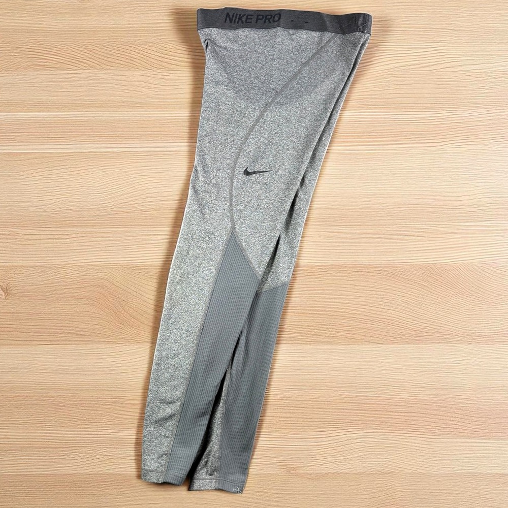 Nike Pro Training Gray Small Athletic Leggings Women‎ Baselayer Gym Lounge Run